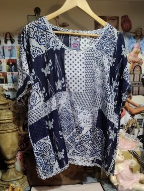 Johnny Was Tangier Halsey Top 100% Silk Medium